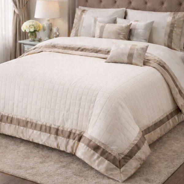 Trapuntino Copriletto Renato Balestra Nadia Letto Matrimoniale Made In Italy