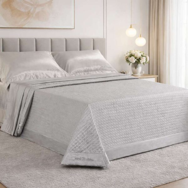 Trapuntino Copriletto Renato Balestra Viola Letto Matrimoniale Made In Italy Trapuntino Copriletto Renato Balestra Viola Letto Matrimoniale Made In Italy