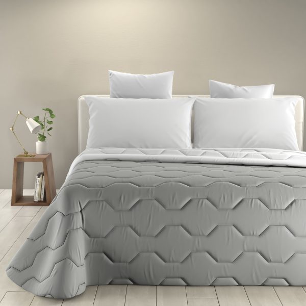 Trapuntino Copriletto Irge In Tinta Unita Double Face Diverse Dimensioni Trapuntino Copriletto Irge In Tinta Unita Double Face Diverse Dimensioni