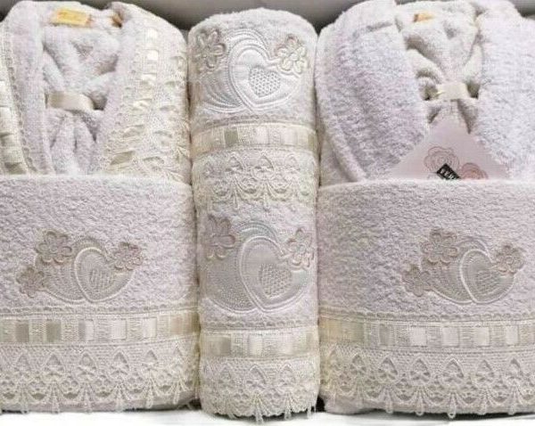 Set Completo Bagno Accappatoio Asciugamani Ferlen Stefania 8 pz Made in Italy