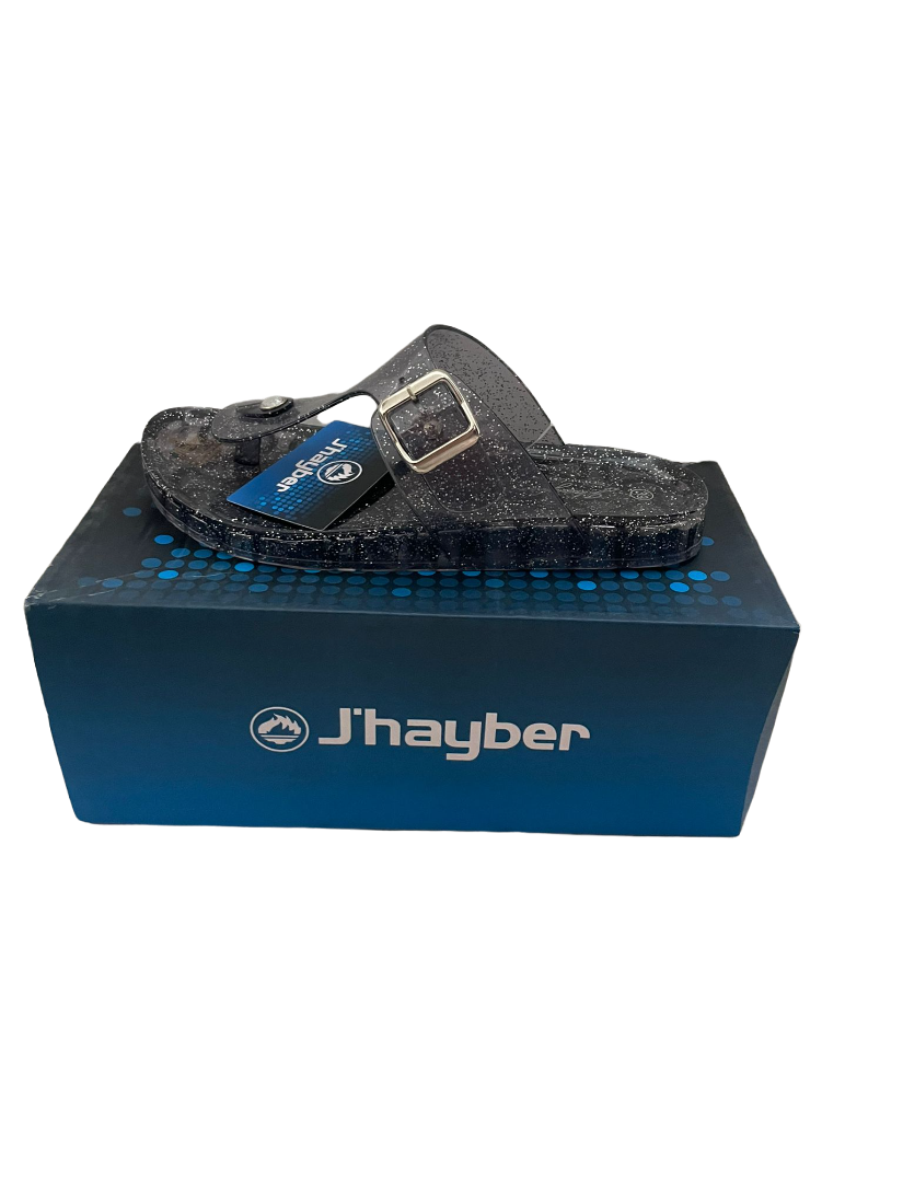 cc40e30a-23d7-4579-9e5f-3c7657a91f33-PhotoRoom